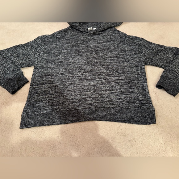 GAP Women's Hooded Pullover Sweater - Picture 5 of 10